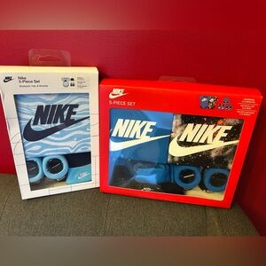 Lot of 2 Nike Baby Sets Size 0-6 mos